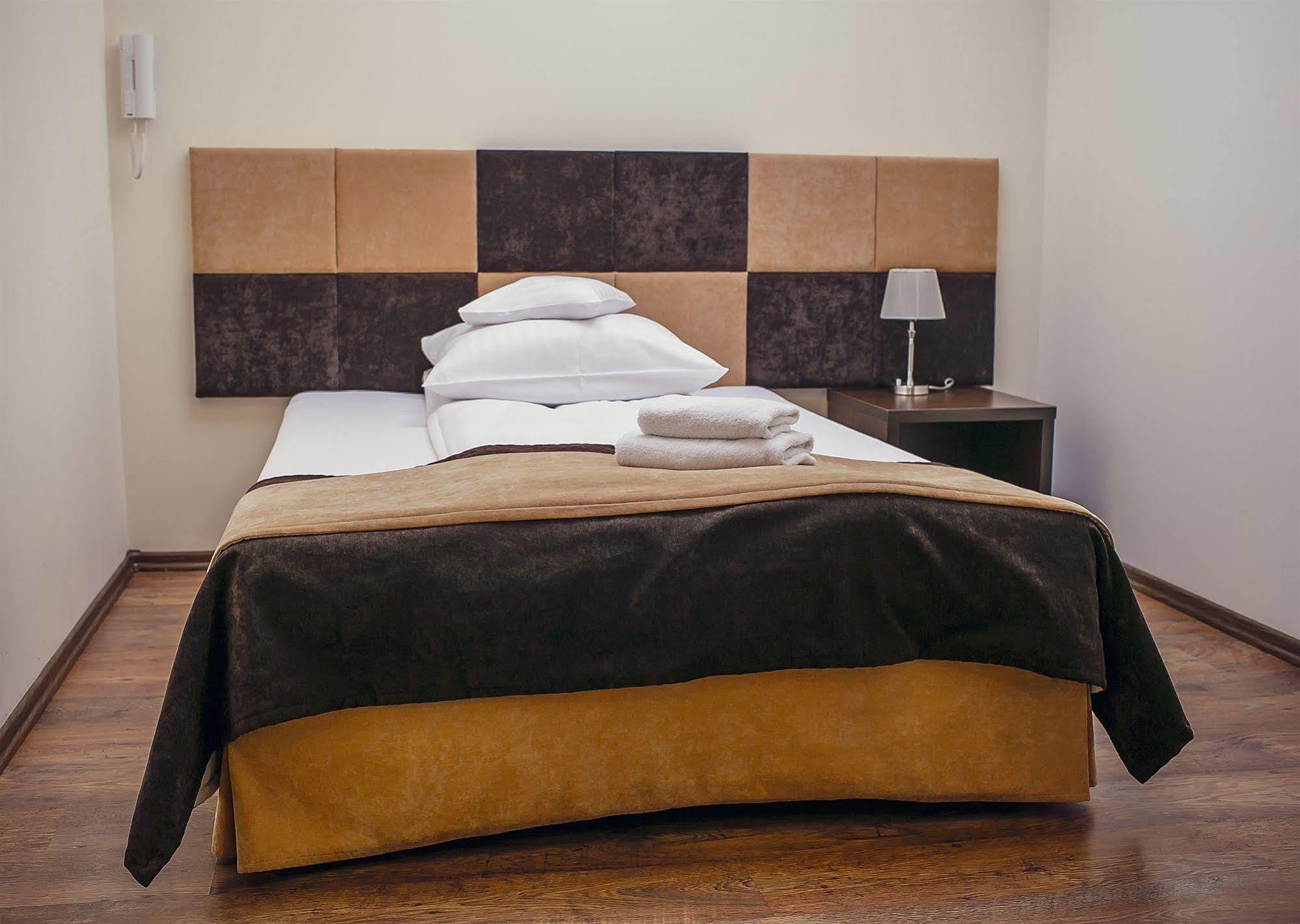 Boutique Hotel's Ii Rewolucji Лодзь